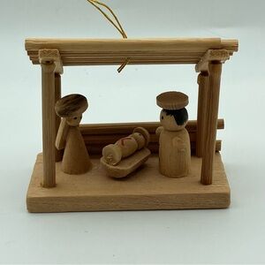 Vintage Winter Holiday Decoration Ornament